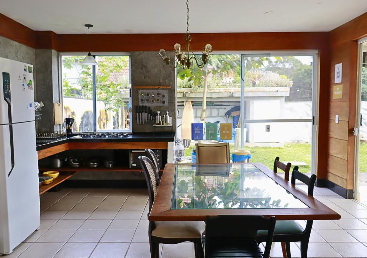 Patz Houz Hostel ฟลอเรียนอโปลิส ภายนอก รูปภาพ